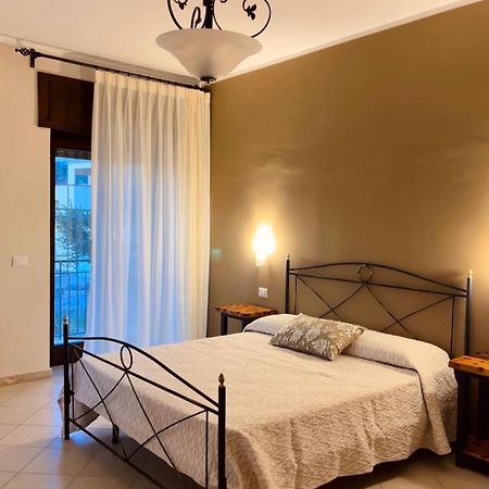 B&B Tempa Rossa Roccadaspide Экстерьер фото